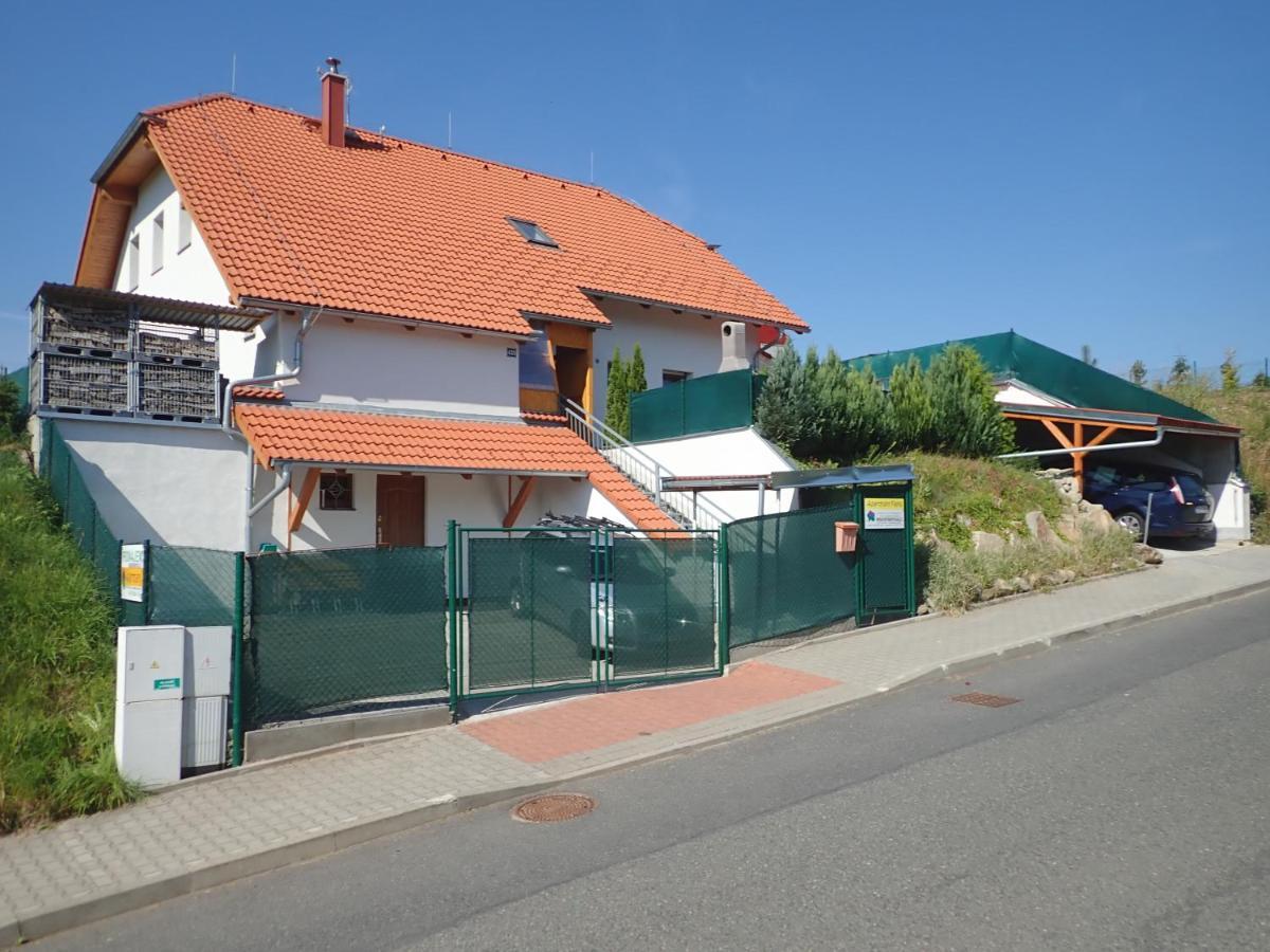 Apartmany Fialka Kasperske Hory Exterior foto