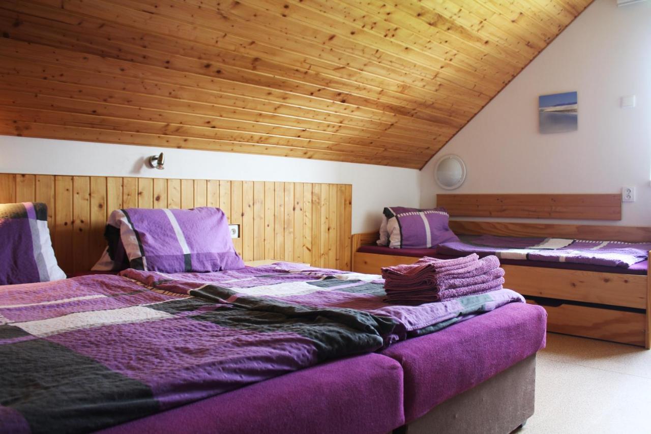 Apartmany Fialka Kasperske Hory Exterior foto