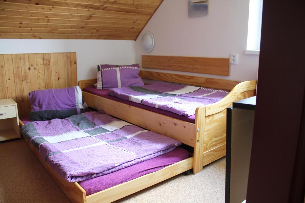 Apartmany Fialka Kasperske Hory Exterior foto