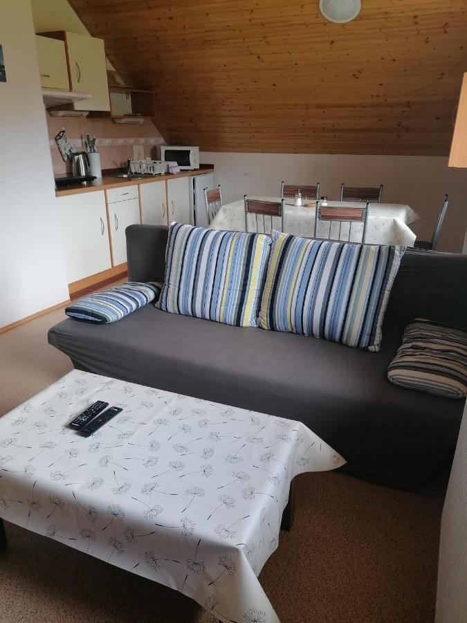 Apartmany Fialka Kasperske Hory Exterior foto