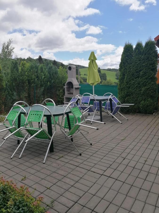 Apartmany Fialka Kasperske Hory Exterior foto